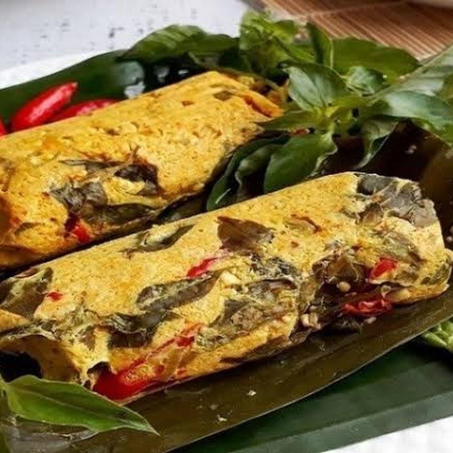 Warung Nasi Mba Mini, Sersan Sodik