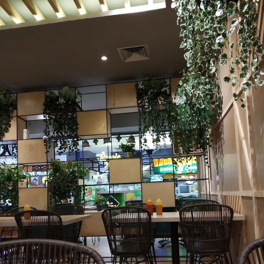 Solaria, Kramat Jati Indah