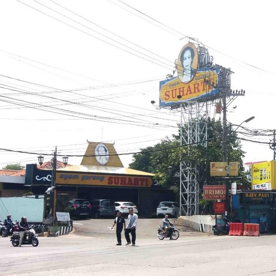 Ayam Goreng Superatlanta Krapyak Semarang, Purwoyoso