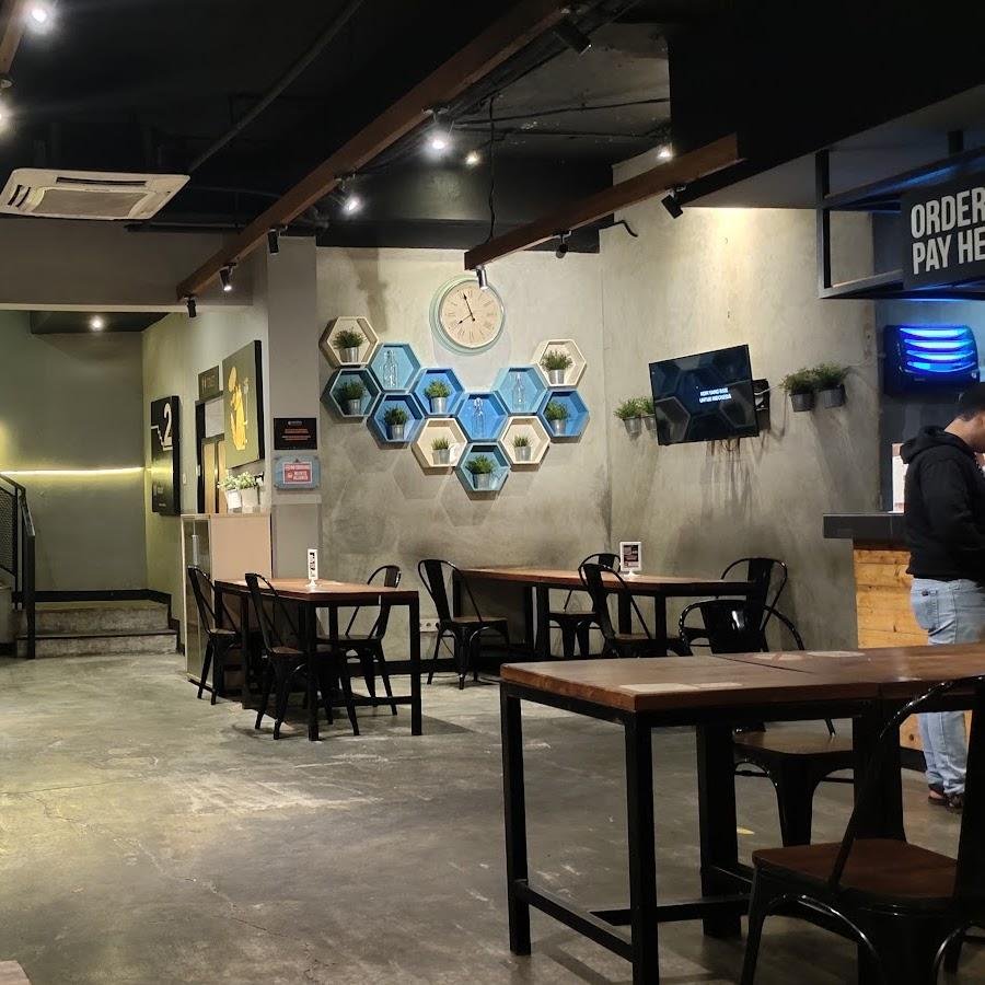 Warunk Upnormal, Pasir Kaliki