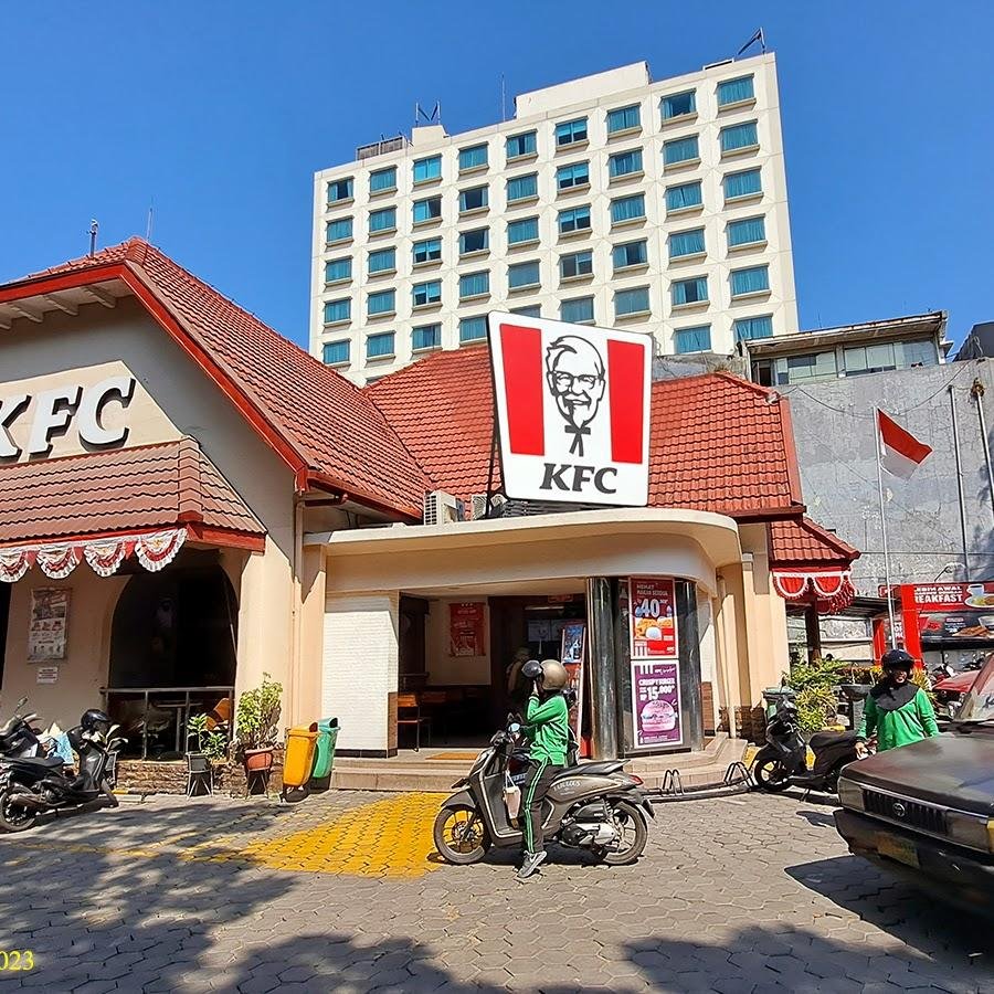 KFC, Riau Bandung