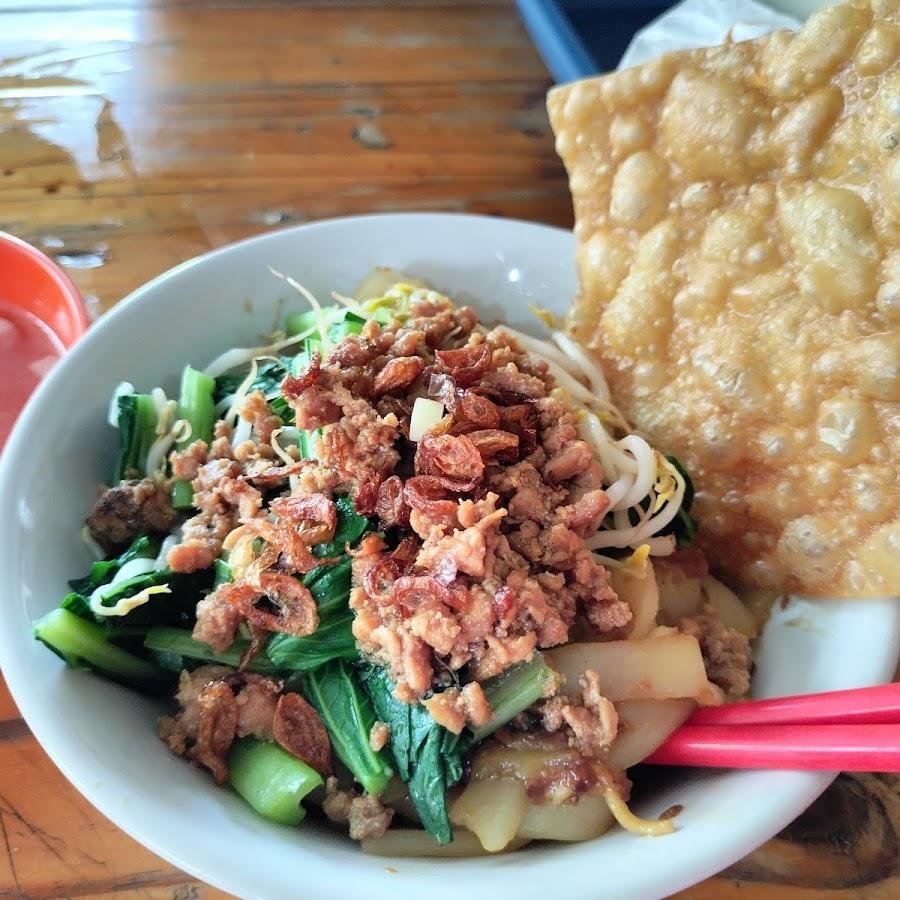 Mie Ayam Bangka Ongky, Tanjung Duren Utara 4