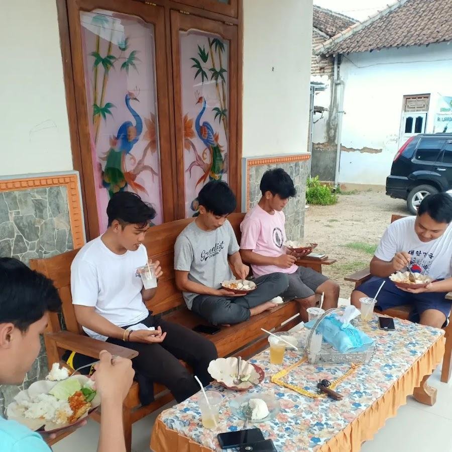 Ayam Geprek Hokki, Tegal Arum