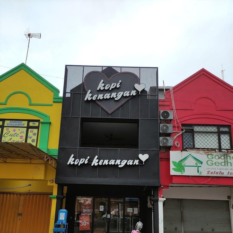 Kopi Kenangan, Ruko Kemang Pratama Bekasi