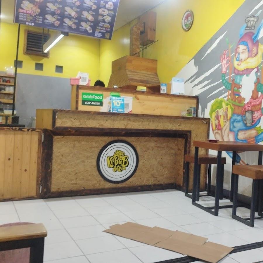 Kebabdotcom, Mertoyudan