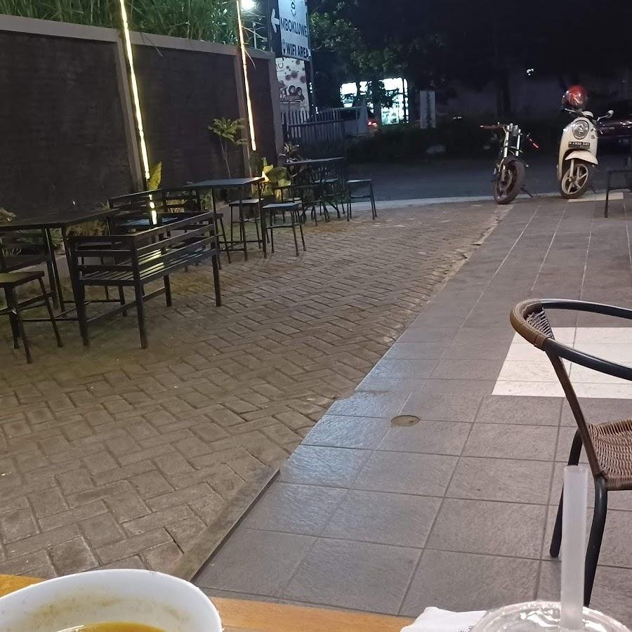 Mbok Luwe, Pakis