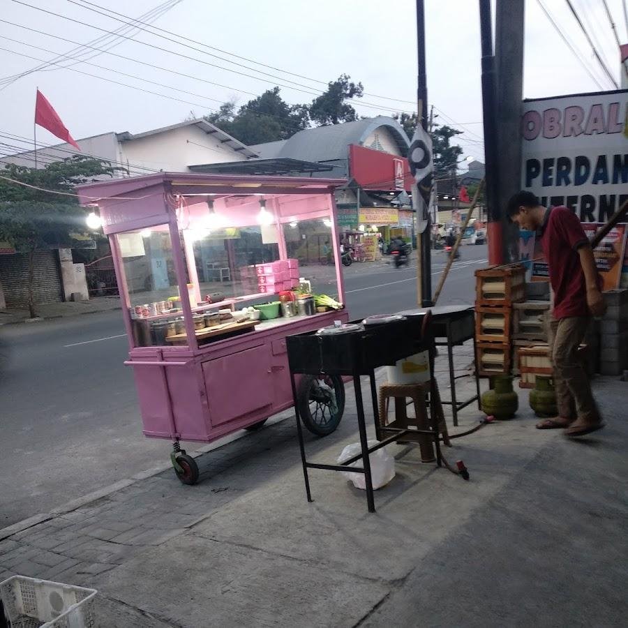 Nona Martabak, Fatmawati