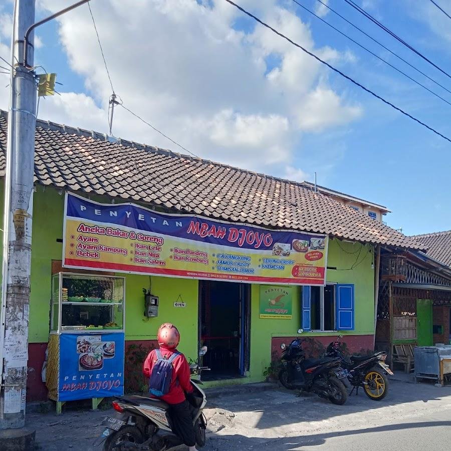 Penyetan Mbah Djoyo, Depok