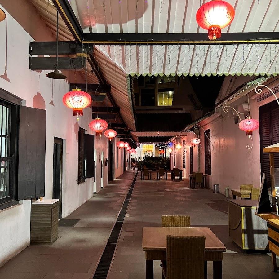 Starbucks, Green Central City