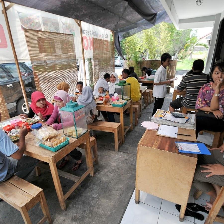 Warung Coto Asli Makassar Ewako, Sriwedari, Laweyan