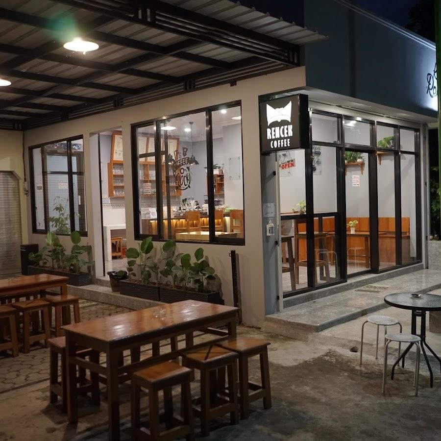 Rencek Slowbar & Eatery, Banyuwangi Kota