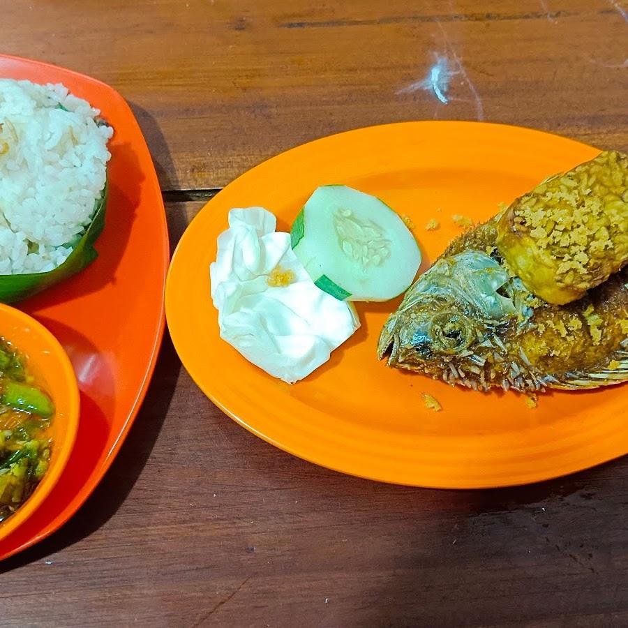 Nasi Uduk Jawara, UMS