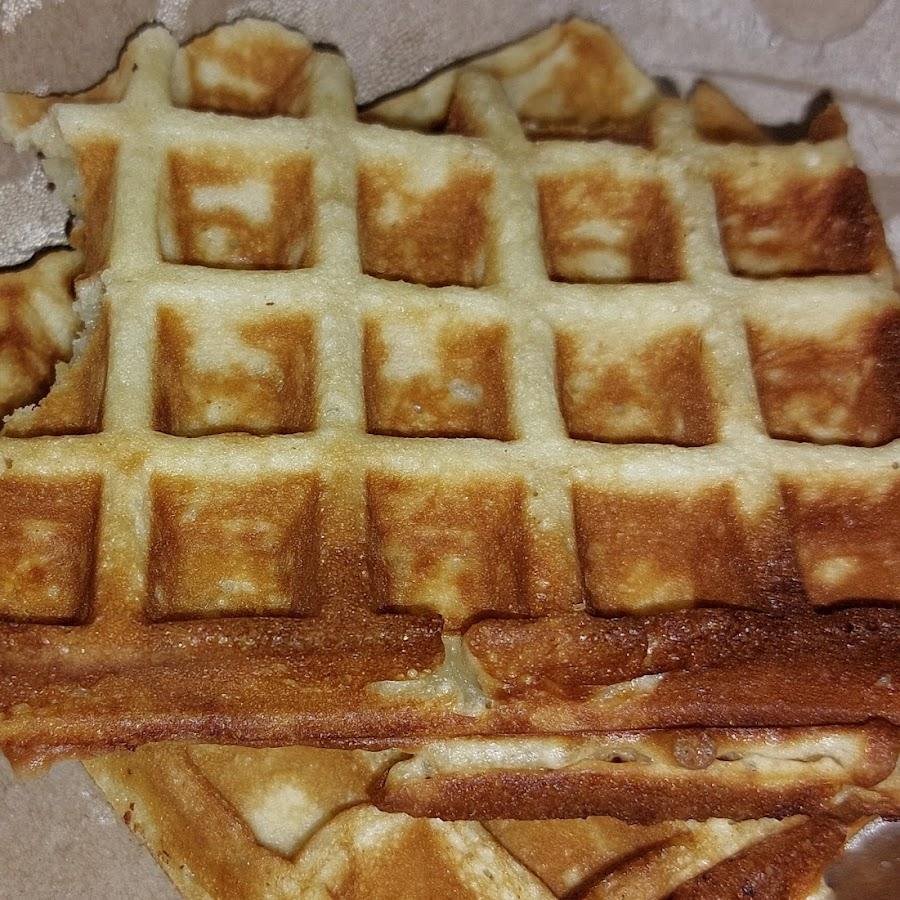 Kezine Waffle, Tohpati