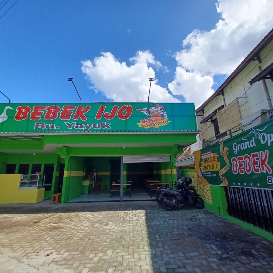 Bebek Ijo Bu Yayuk, Tlogomas