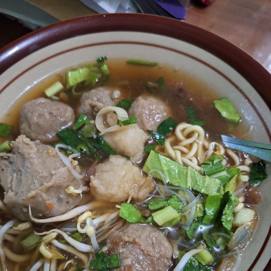 BAKSO & MIE AYAM WONG NGAPAK, Mertasinga Lengkong