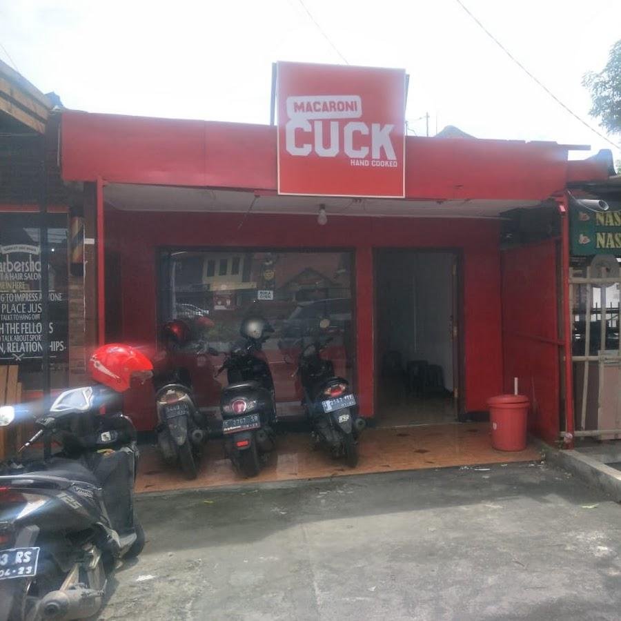 Macaroni Cuck, Mojokerto