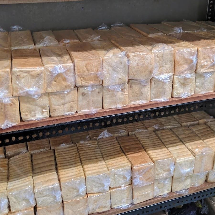 Roti Bakar Sarfaraz, Goalpara