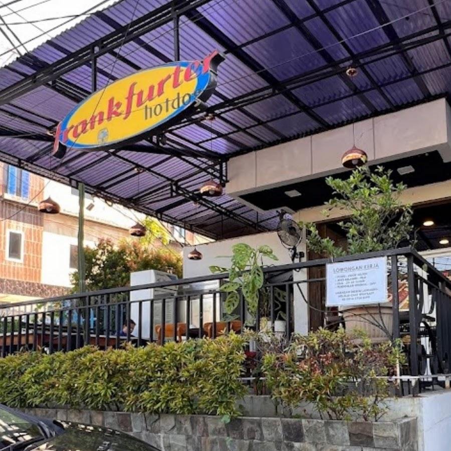 Frankfurter Hotdog & Steak, Pluit Karang