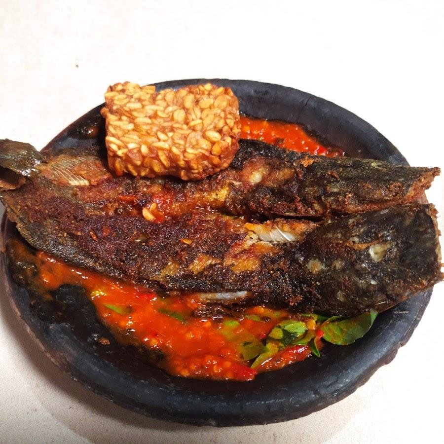 Sego Sambel Ambyar, Wonocolo