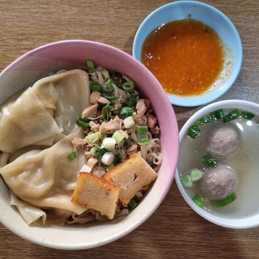 Bakmi Kelengan, Kembangsari
