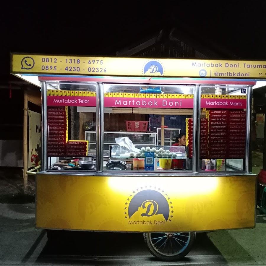 MARTABAK DONI, Depan Polsek Tarumajaya