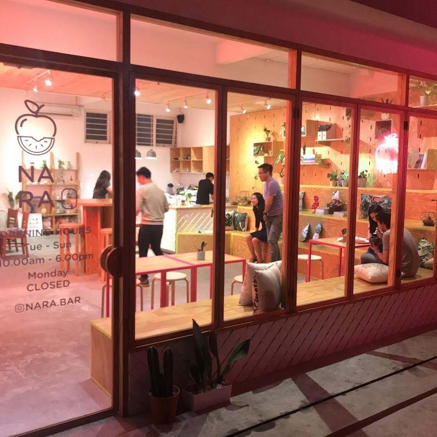NARA Healthy Smoothie Bar, Peta
