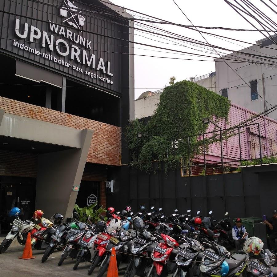 Warunk Upnormal, Tebet