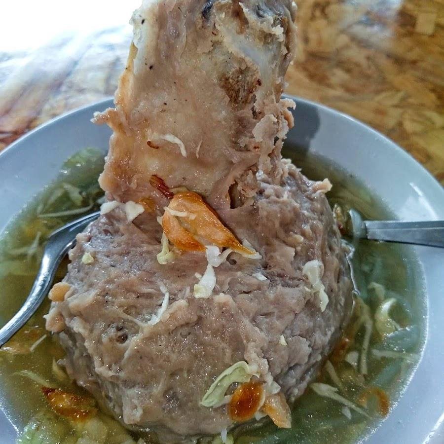 Bakso Tulang Rusuk Pak De, Lowokwaru