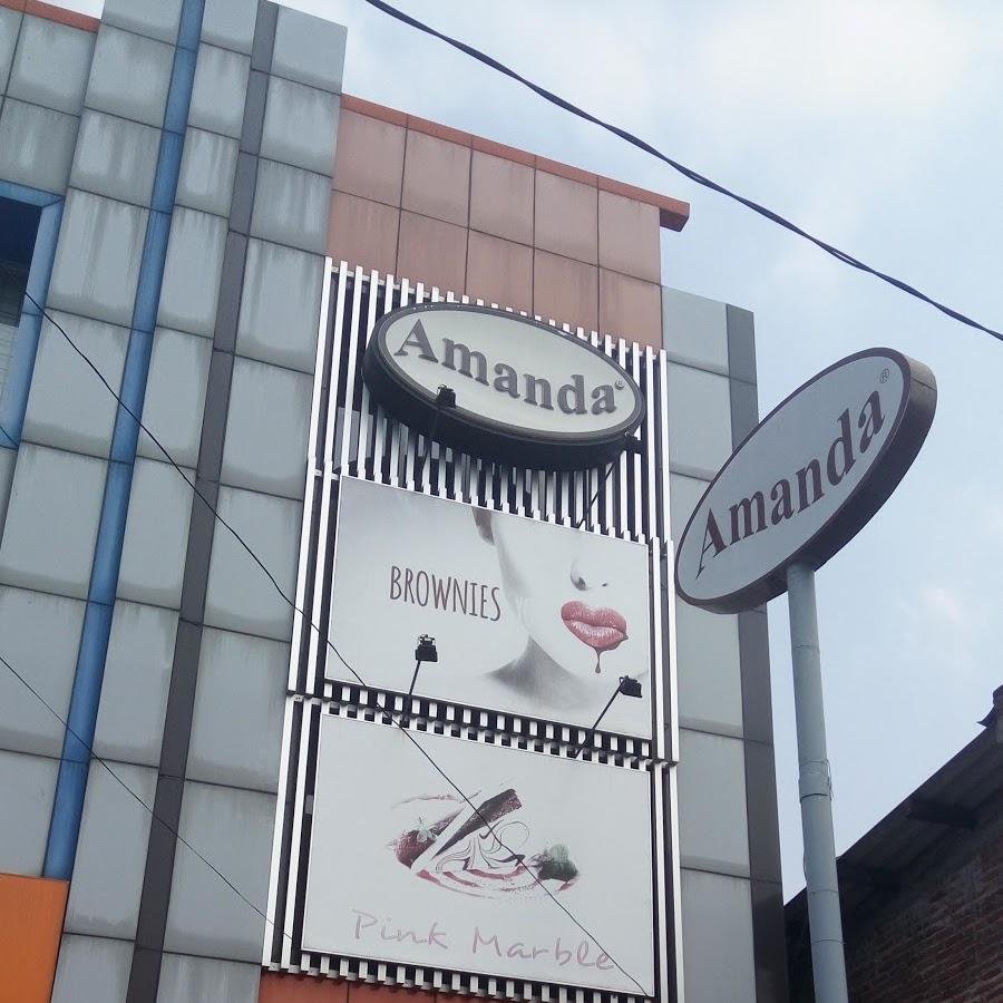 Amanda Brownies, Menganti Kramat