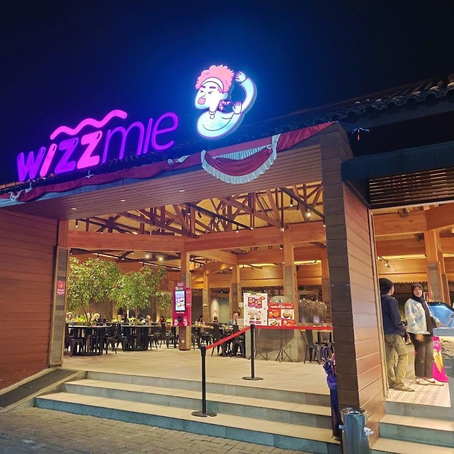 Wizzmie, Sukajadi Bandung