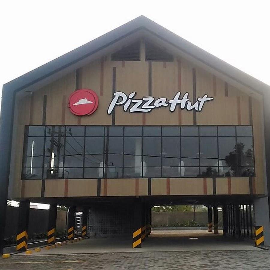 Pizza Hut, Merr Surabaya