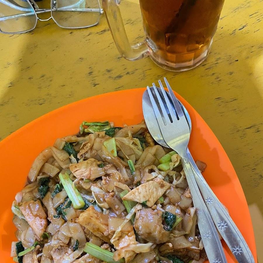 Warung Kang Hari Chinese Food, Industri Kig