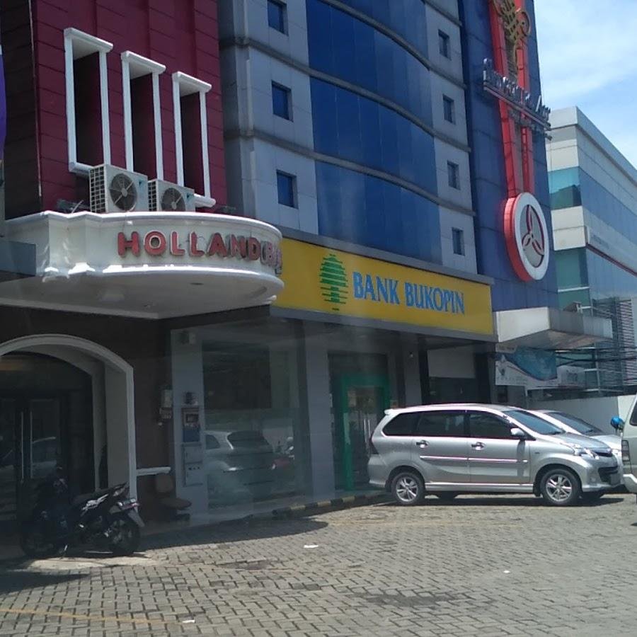 Holland Bakery, Sahardjo