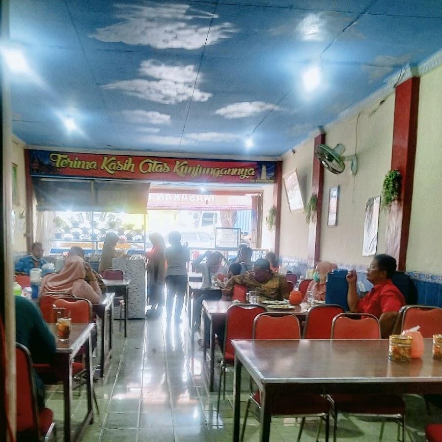 RM. Padang Restu Bundo Gilang, Taman