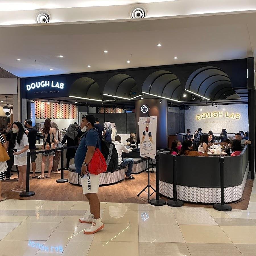 Dough Lab Cookies, Pakuwon Mall
