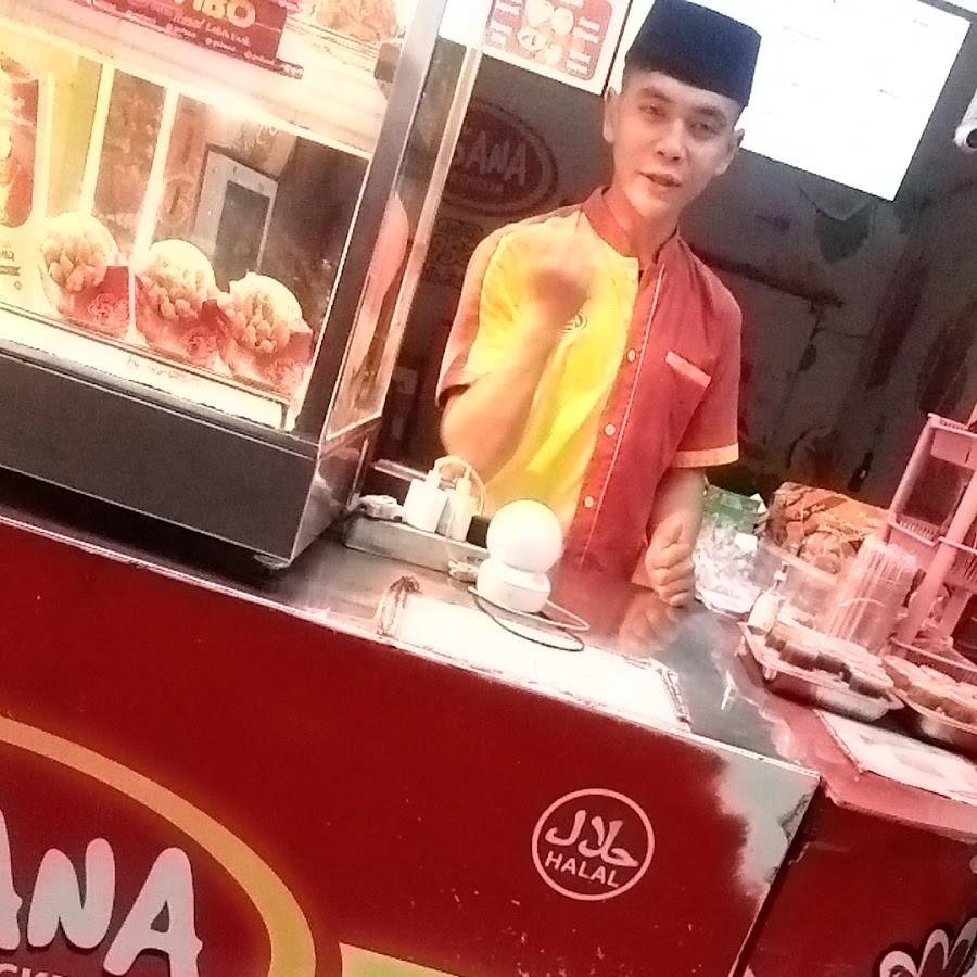 Hisana Fried Chicken, Mangkurejo