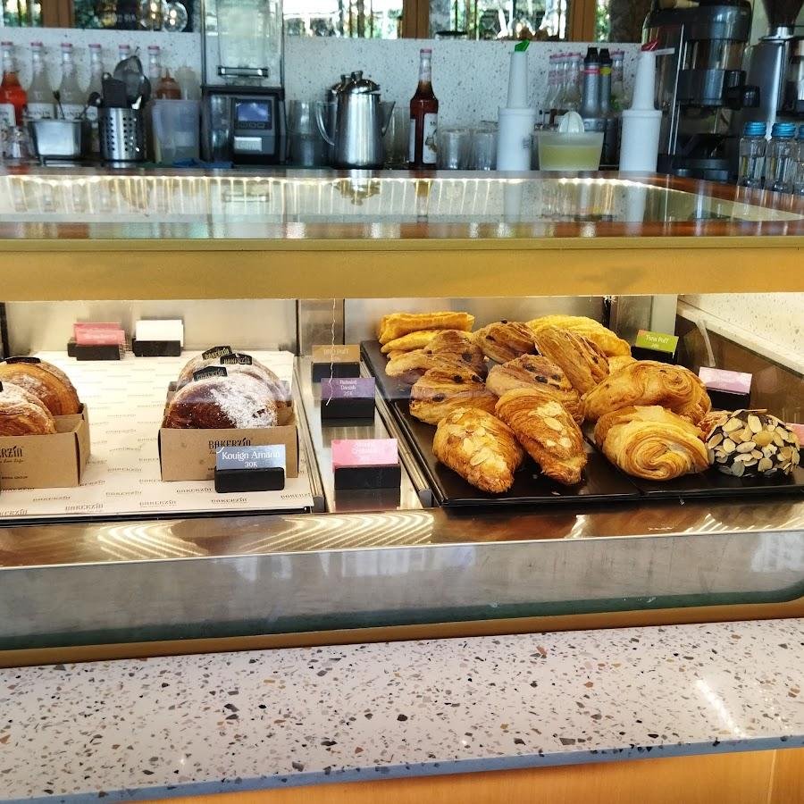 Bakerzin, Central Park