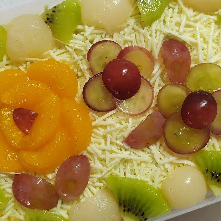 Sihasz Salad Buah, Karang Menjangan