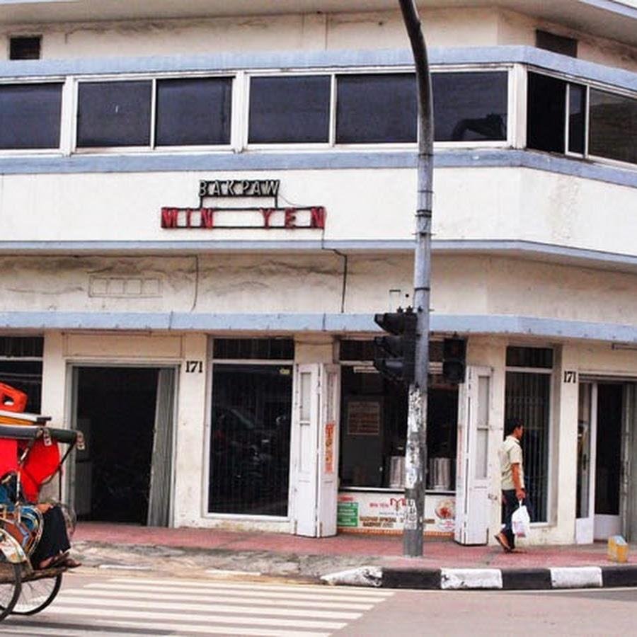 Min Yen Bakpaw & Siomay , Sudirman