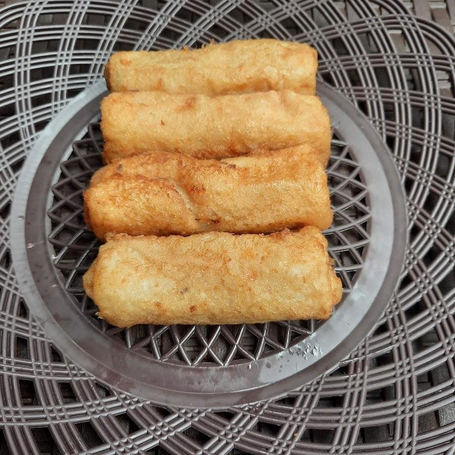 KUE BASAH DAN AWUG IBRAHIM, Cijagra Lengkong