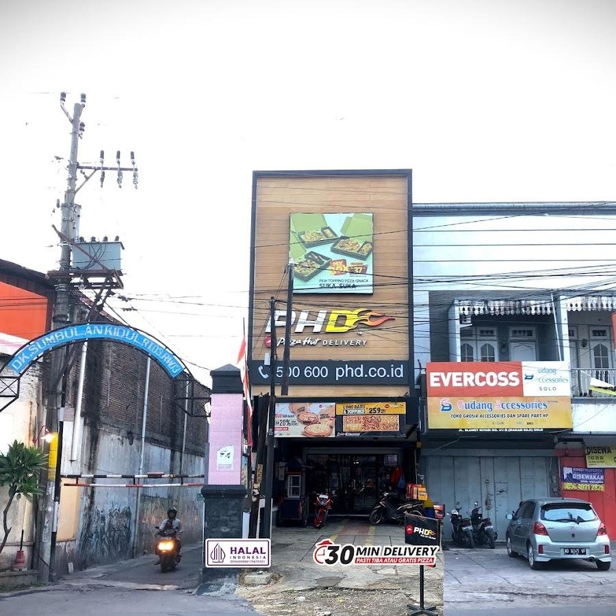 Pizza Hut Delivery - PHD, Makam Haji Kartasura