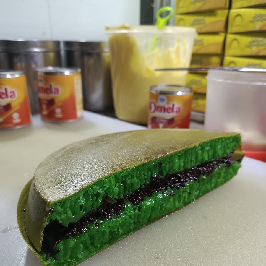 Martabak Bandung Pak Edi Kumis, Godean