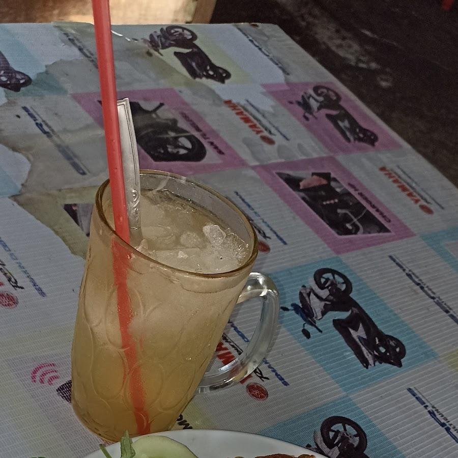 Lesehan Nasi Uduk Dan Penyetan Barokah, KH Muhdi