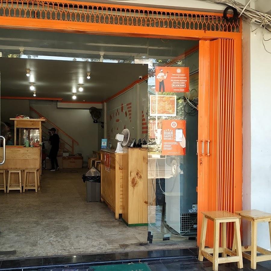 Baso Aci Akang, Gubeng