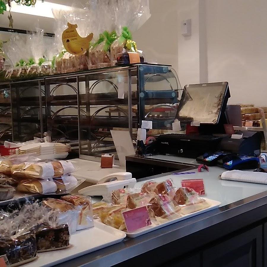 Holland Bakery, Jatirahayu