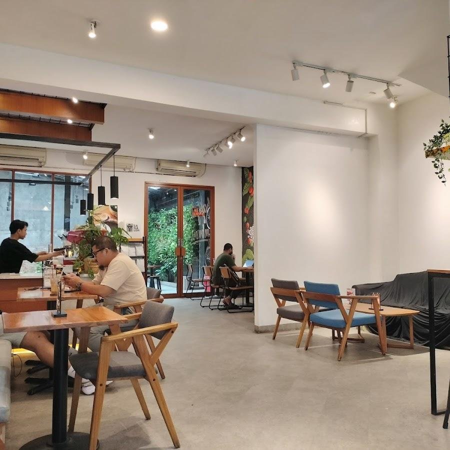 Pizza Bens Pizzeria, Kebayoran Baru