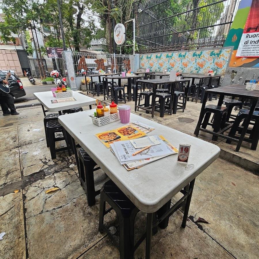 Bubur Ayam Mang H. Oyo, Sultan Tirtayasa
