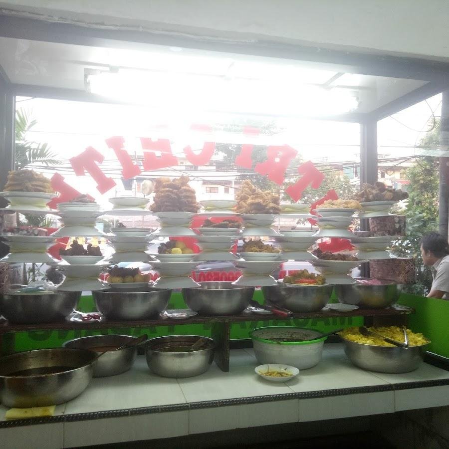 Nasi Padang Putri Chitra 3, Gajah Mada