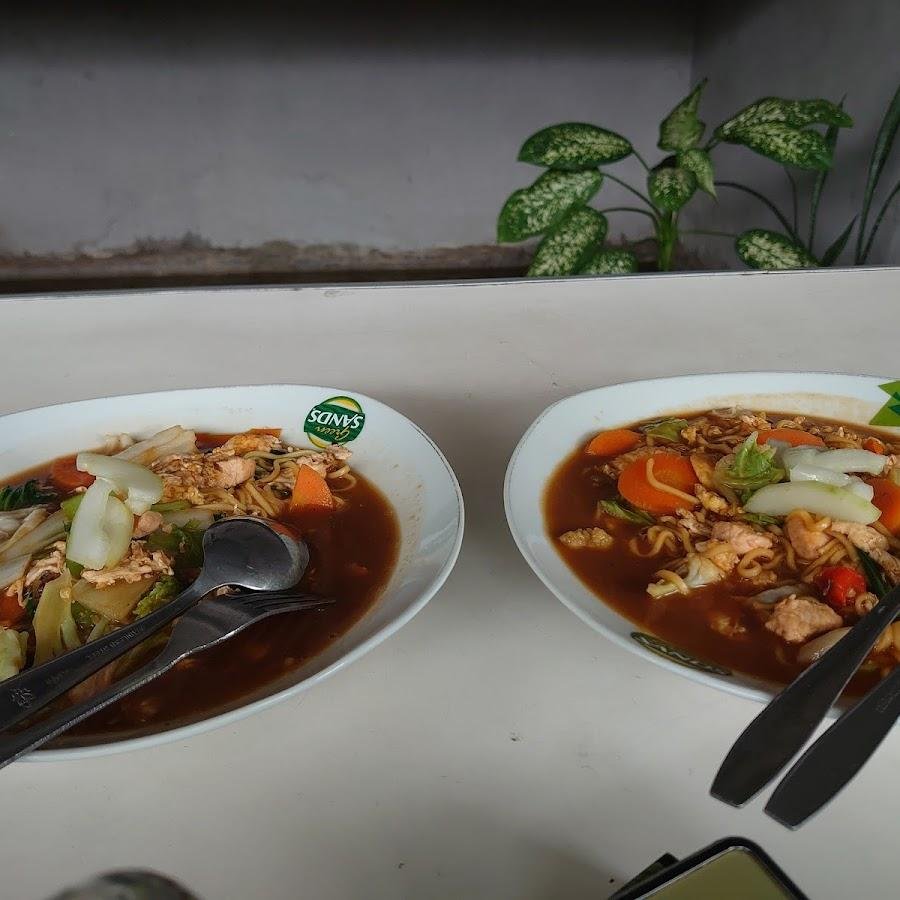 Nasi Goreng Agape Wirogunan