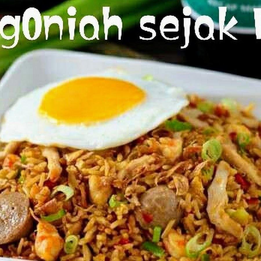 NASI GORENG BEGONIAH LEMBANG Sejak 1945